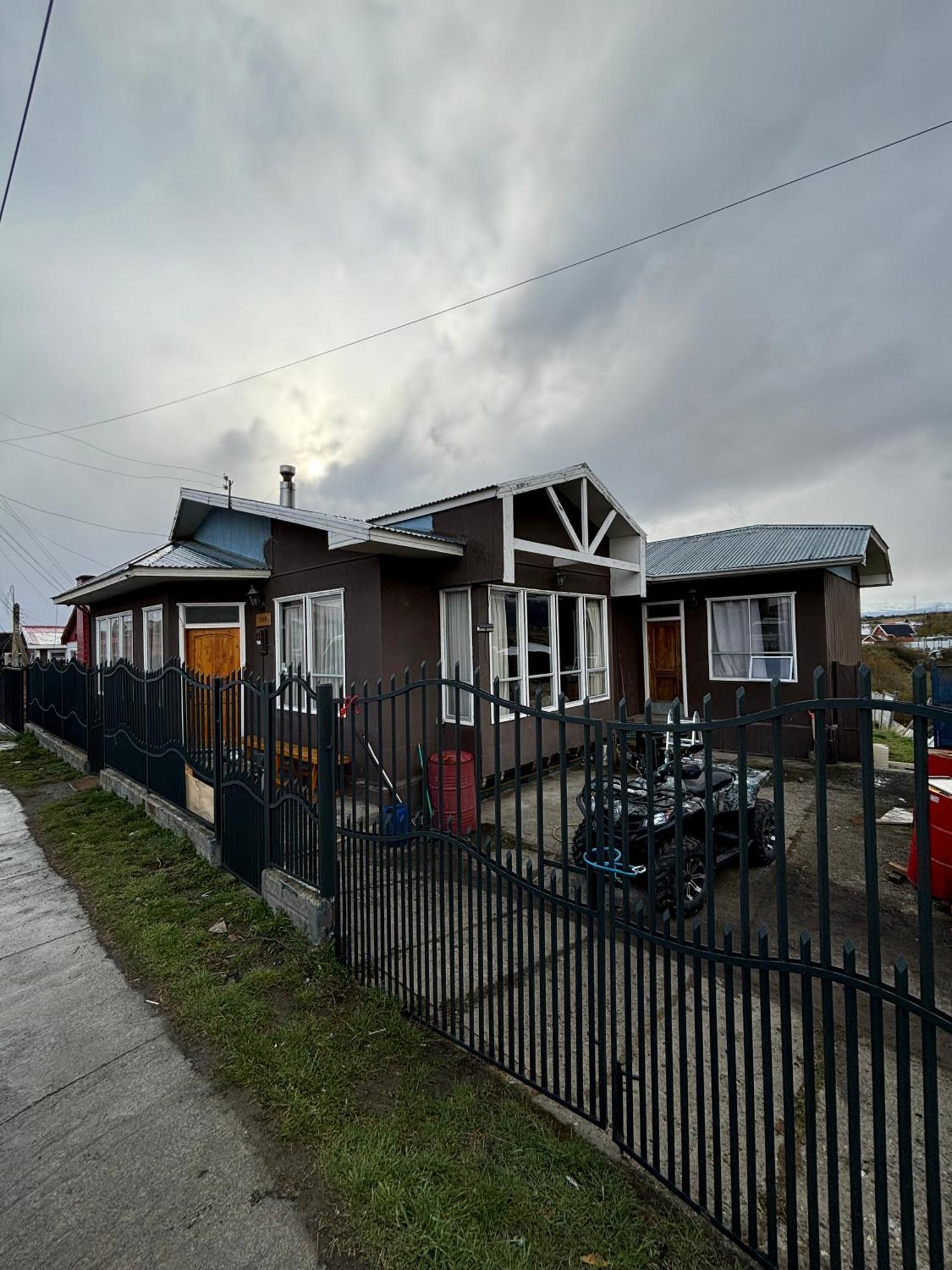 El Paso Del Chingue Hotel Puerto Natales Bagian luar foto